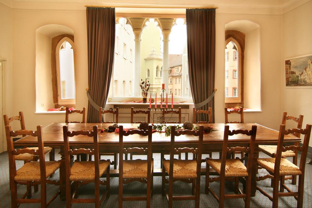 Altstadthotel Arch Hotel 4*
