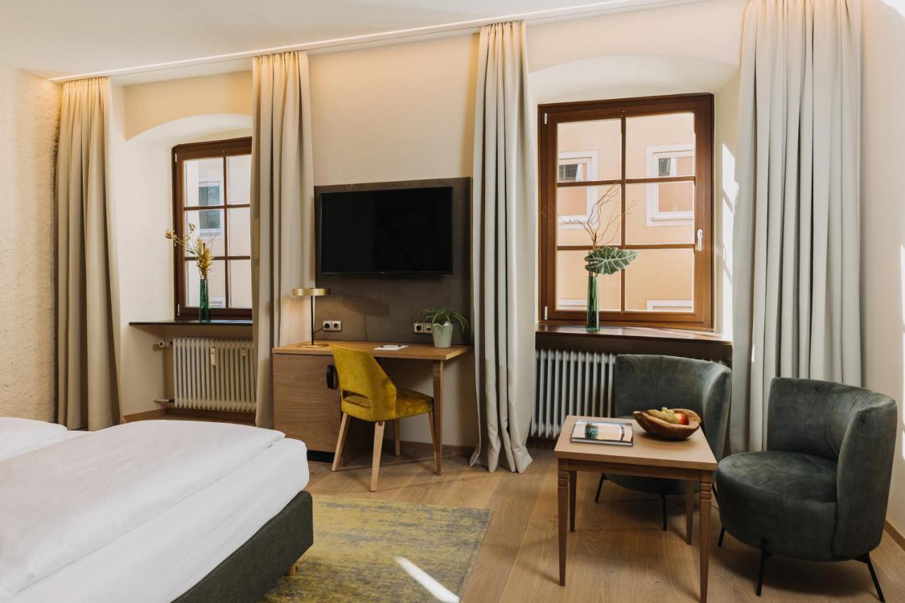 Altstadthotel Arch Hotel