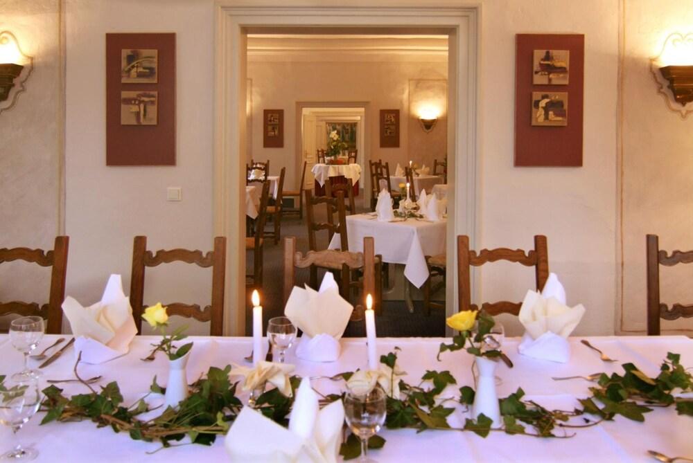 Altstadthotel Arch 4*