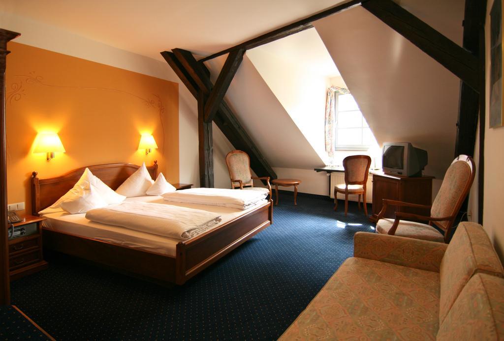 Altstadthotel Arch Hotel